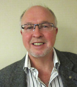 Les Davies